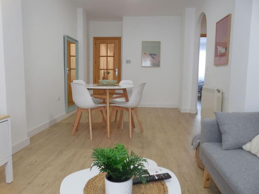 Precioso Piso De 2 Habitaciones Armilla Bagian luar foto