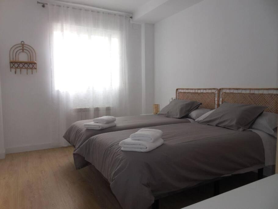 Precioso Piso De 2 Habitaciones Armilla Bagian luar foto