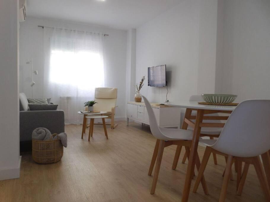 Precioso Piso De 2 Habitaciones Armilla Bagian luar foto