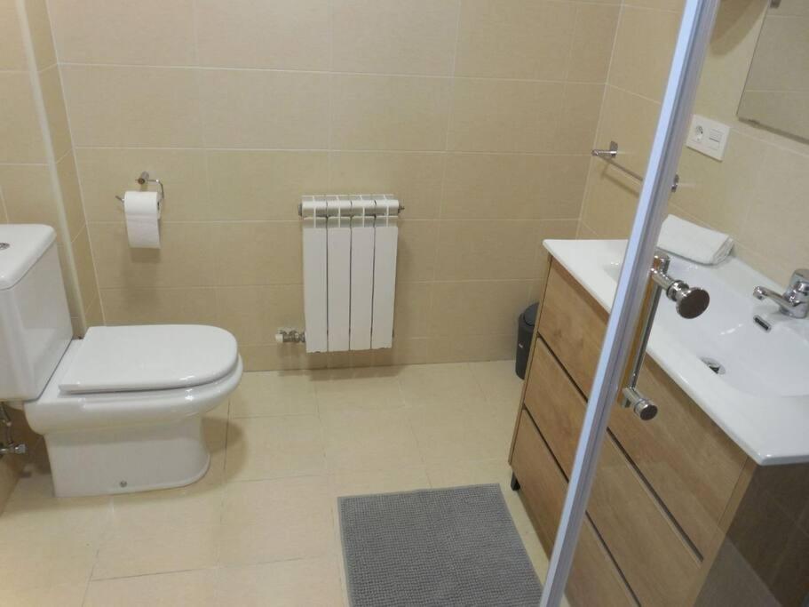 Precioso Piso De 2 Habitaciones Armilla Bagian luar foto