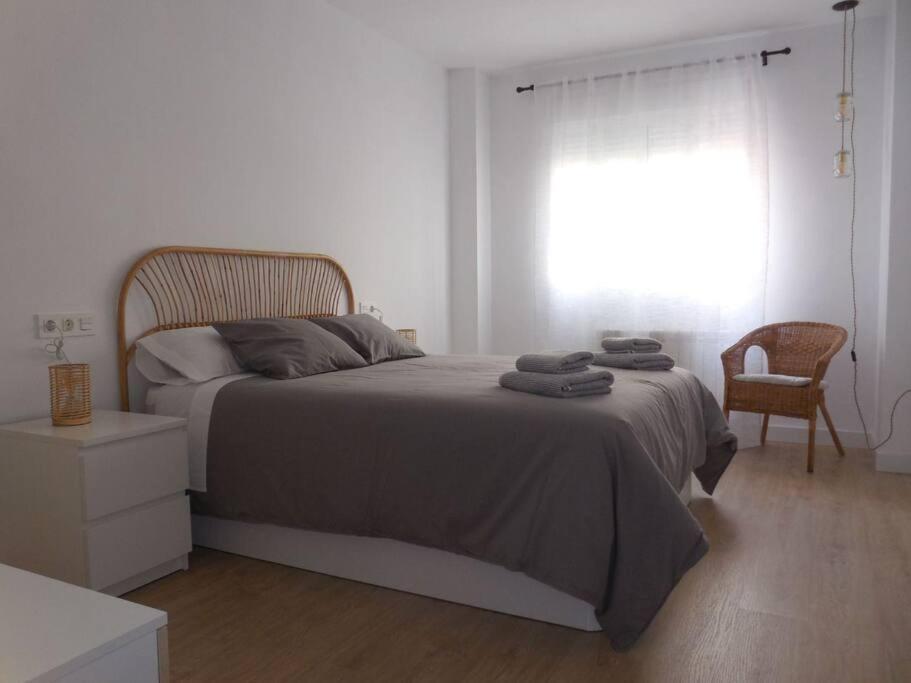 Precioso Piso De 2 Habitaciones Armilla Bagian luar foto